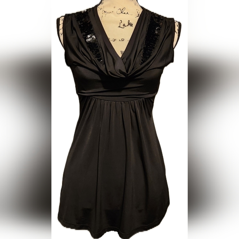Daytrip Sleeveless Cowl Neck Blouse